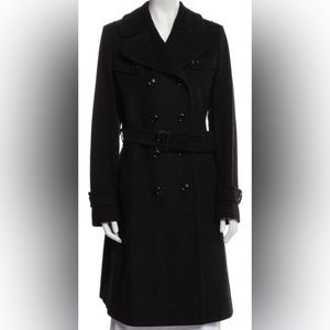 Burberry coat (black) with adjustable belt. 80% wool and 20% cashmere. Long.
